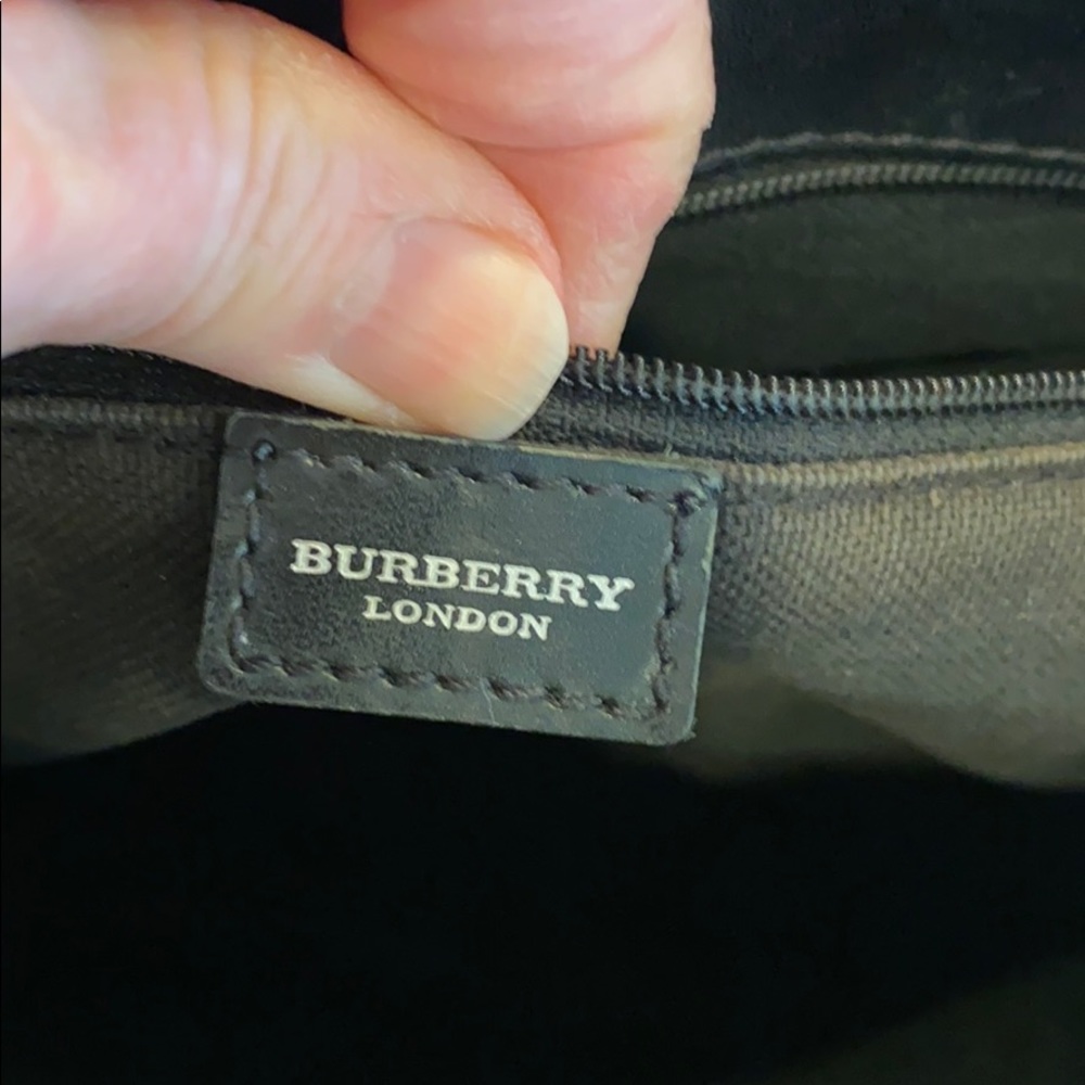Burberry Authentic Check Tote Bag Black - Picture 6 of 8